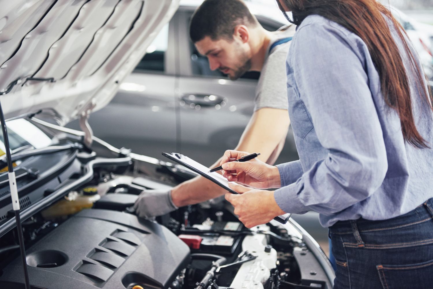 Personalize and optimize your car with Vuxena