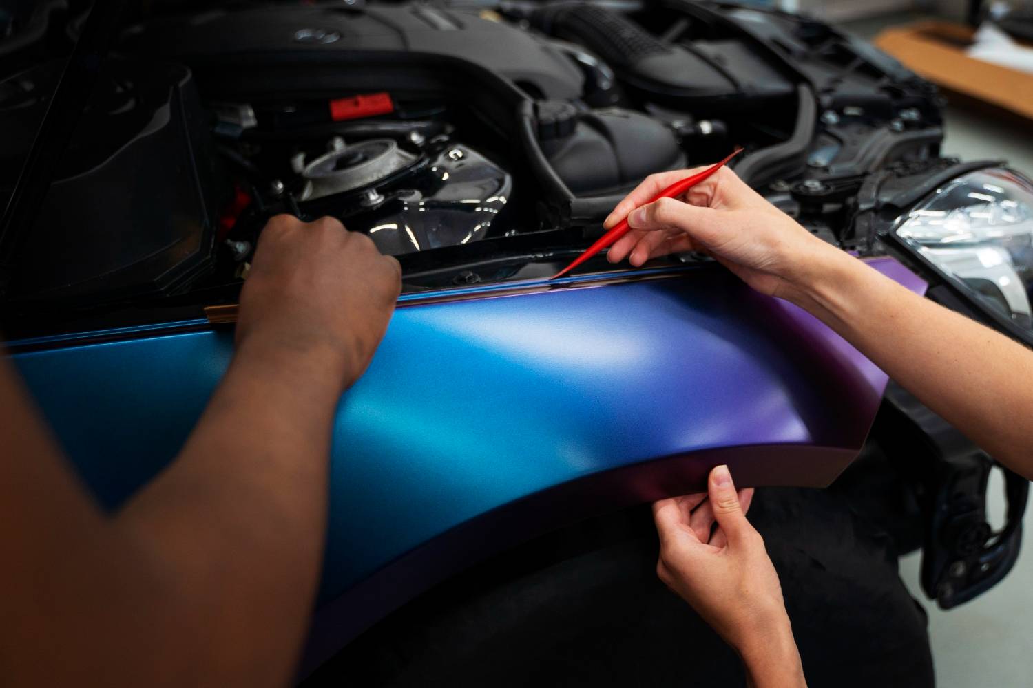 Personalize and optimize your car with Vuxena